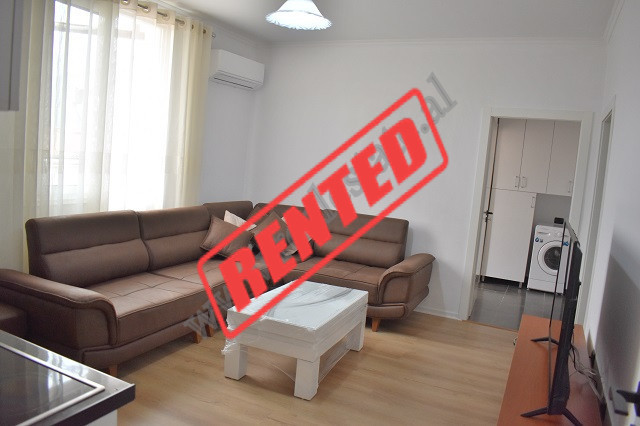 Apartament 2+1 me qira ne rrugen e Dibres prane kompleksit Tower Bridge ne Tirane.
Banesa poziciono